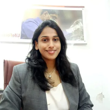 Dr. Mithila Kargar, Associate Doctor to Dr. Rajesh Shah